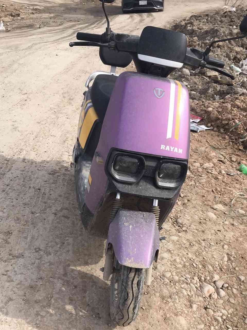 دراجة شحن للبيع السعر ٤٠٠ وبي مجال اي سستفسار تصال *********** او خاص

