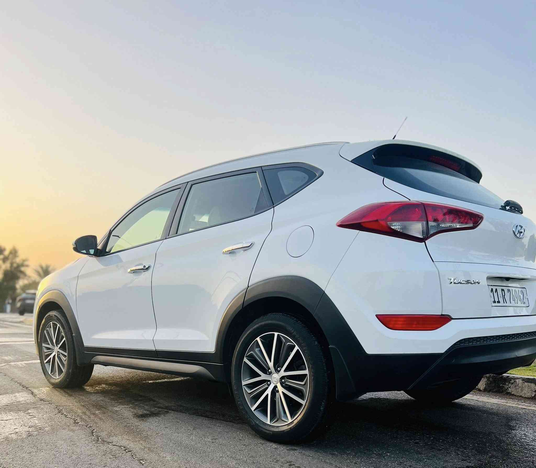 يالله 

توسان  خليجيه 

 2016 كفاله عدا البنيد مرشوش فقط بدون فتح

سياره جديده كلش استخدام شخصي 
ماشيه 119 
رقم بغداد بسمي تحويل مباشر 
فول عدا البنراما 

السعر 157 وبيه مجال بسيط

مكاني بابل 
***********
***********
