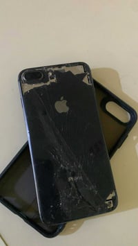 ايفون ٨ بلس • ١٢٨ • كامره متحركه