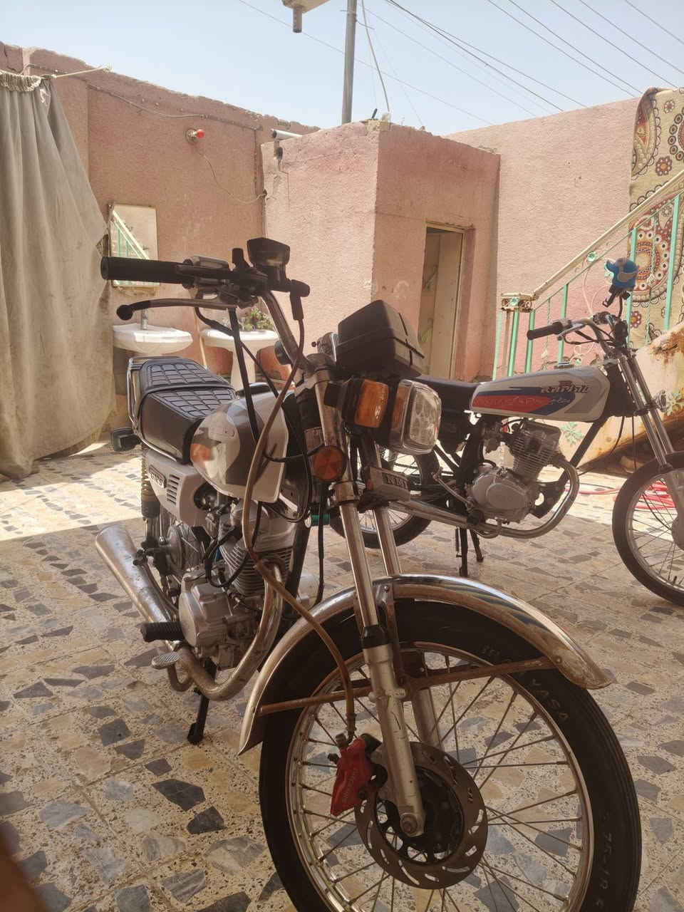 سلام عليكم نامه شلابجه موديل 21
دراجه مفتوحة  عله مكينته لبلديه كهربائي كله شغاله
عنواني ناصريه مركز ***********
