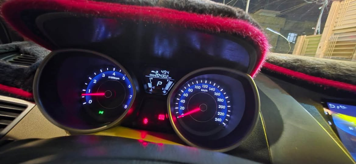 هيونداي النترا ٢٠١٣
خليجي للبيع 

محرك ١٦٠٠ دوش

ماشيه ٢٠٤ الف قابل للزيادة

والسيارة مثل ماموضح ب الصور والسونار 

فقط الجامه الاماميه مفطره مواضحه ب الصور

رقم بغداد مشروع وطني

ب اسمي تحويل مباشر

السعر ٩٦ 

مكانها واسط / الكوت 

للاستفسار 

***********
