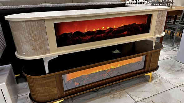 اهلا وسهلا بكم زبائننا الكرام نقدم لكم مجموعة متنوعة من الأثاث الحديث بأنسب الأسعار للحجز مراسلة الصفحة متوفر توصيل ***********
