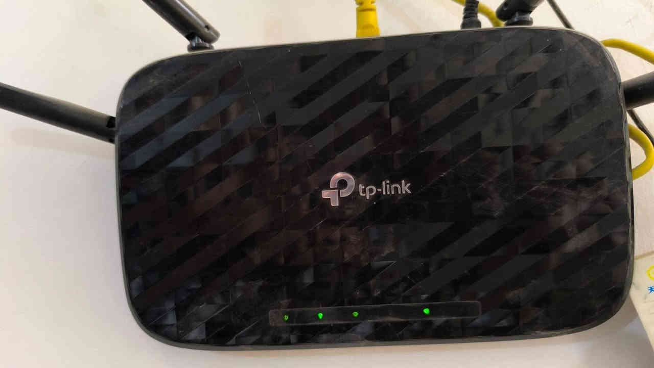 للبيع منظومة نت نانو وراوتر ومحول كاملة نظيفة كلش للبيع السعر ٩٠ مكاني حله ***********
