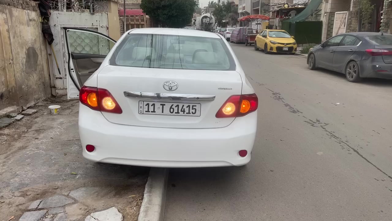 كورلا 8 خليجي ضربتها جنطه  أربع قطع صبغ بنيد جنطه جاملغ ايمن وايسر السياره جهازه الغرفه جديده والتبريد شغال 
السعر 95 بيها مجال
***********
