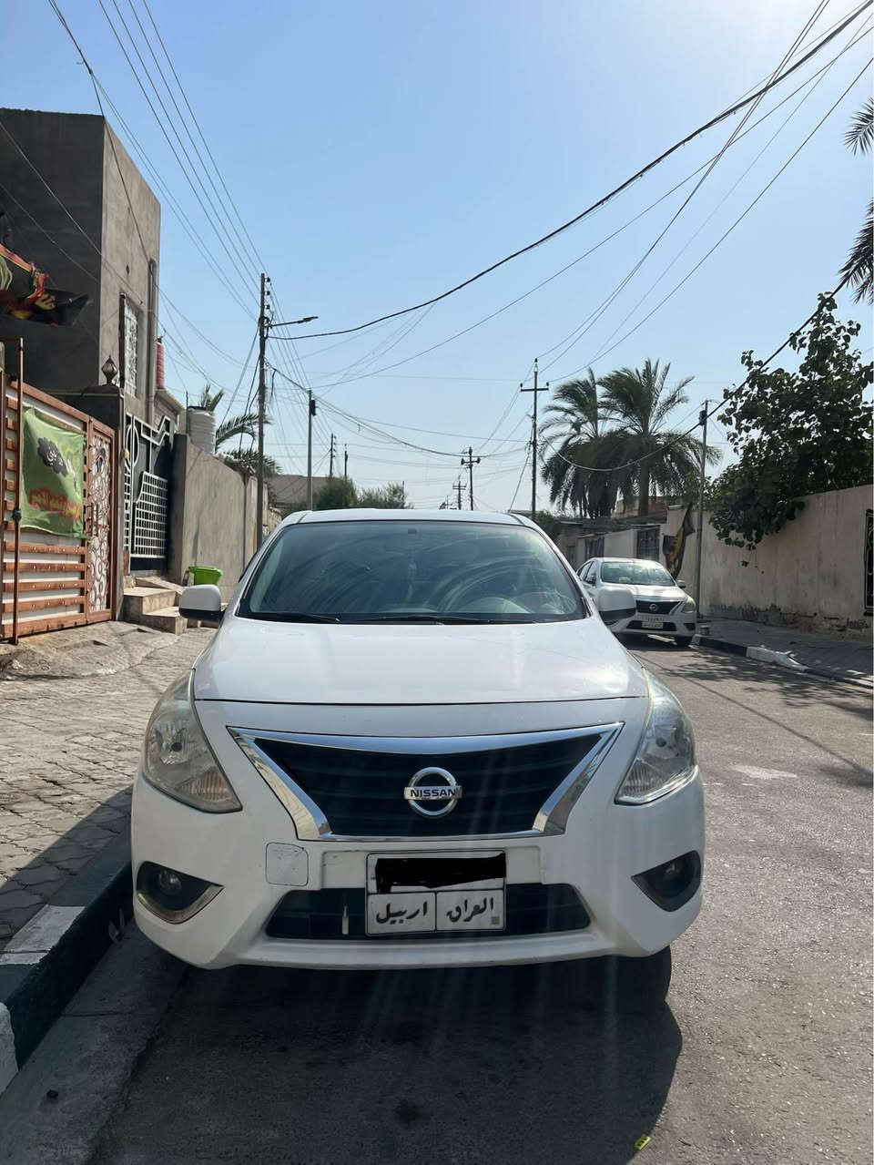 سلام عليكم للبيع نيسان صني هندي2021  سنويه قبل شهر نتهت كفاله عامه عدا خسفتين زغار بل باب شوف العين جاهزه من كلشي تخم تاير حداديه تبريد زنون ودوشمه ترايك لربيل عنواني البصره ابو الخصيب السعر ب88وبيه مجال للشراي يتصل *********** البصرة, العراق
