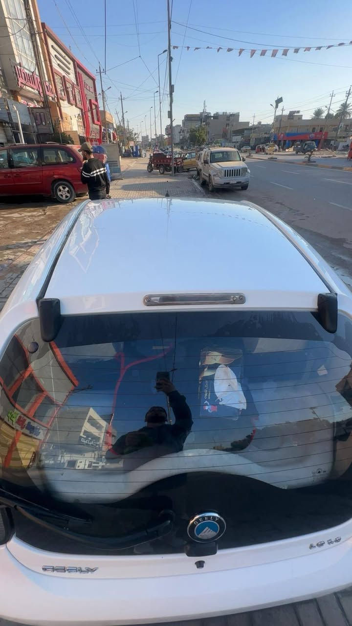 باندة موديل 2012
سنوية جديدة 
هزة جديدة 
رقم انكليزي 
سيارة خير من الله 
سيارة بسمي 
مكاني الدورة شارع 60
سيارة 53وبيها مجال 
***********
