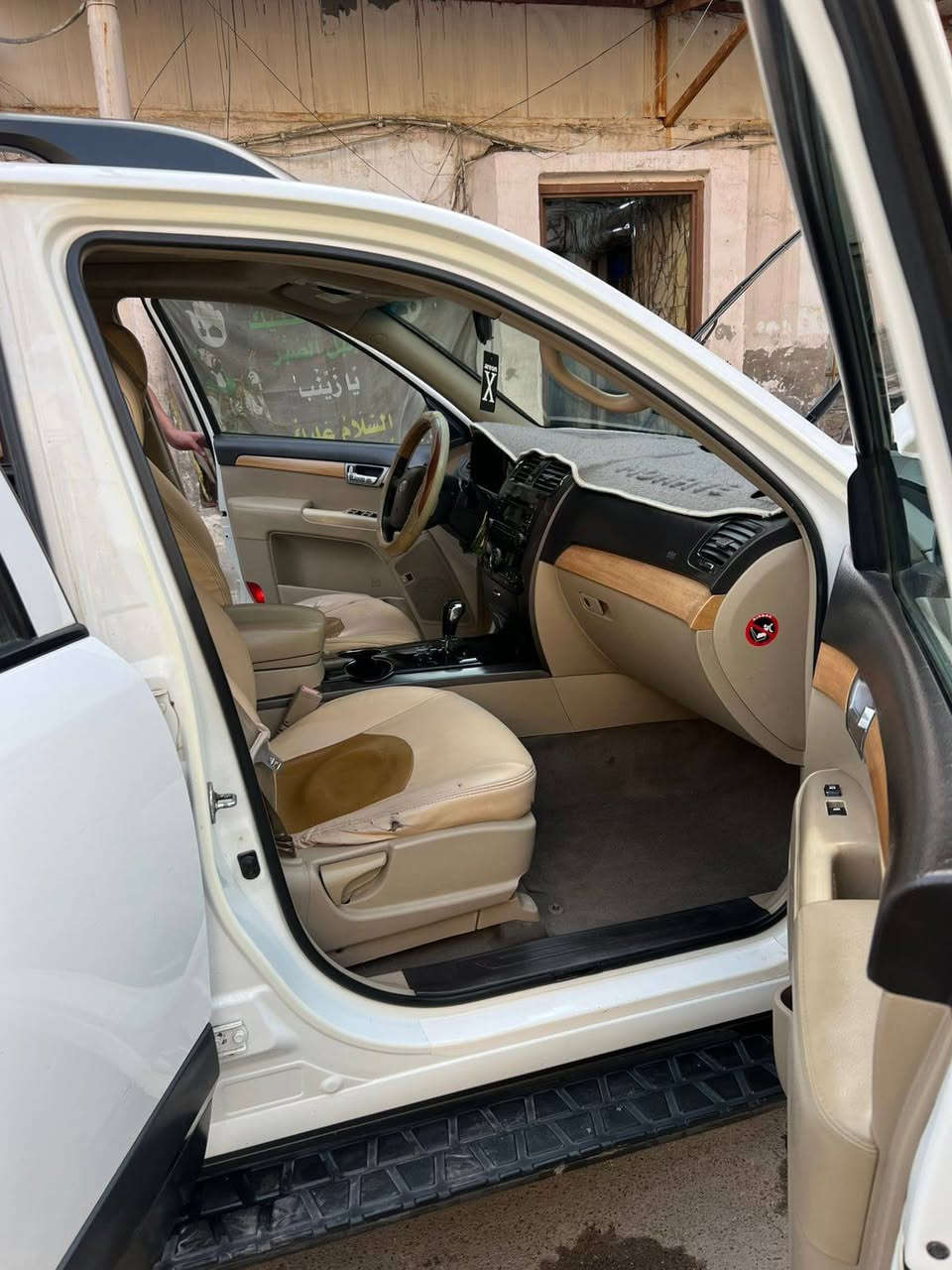 سلام عليكم مهافي البيع موديل 2012بيهه صبغ كد شبر بل جاملغ المامي كير ومكينه مكفولات  سعر 135مكاني بغداد مدينت الصدر ***********
