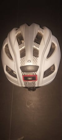 خوذة بايسكل • توصيل