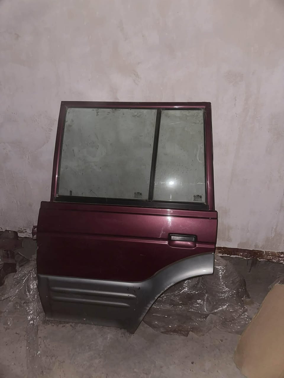 سلام عليكم 
غراض كالوبر 2003 للبيع 
كله بلاد شركه مثل ماموجود بالصور 
للاستفسار مراسله الصفحه 
هاتف ***********
واتساب ***********
