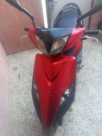 ماكس ثعلب • مكينة بلادي • أوراق