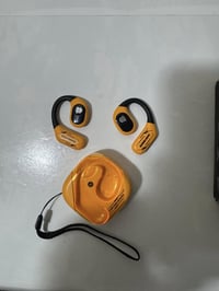 سماعة أذن لاسلكية TS-T18 للبيع ￼07712867753