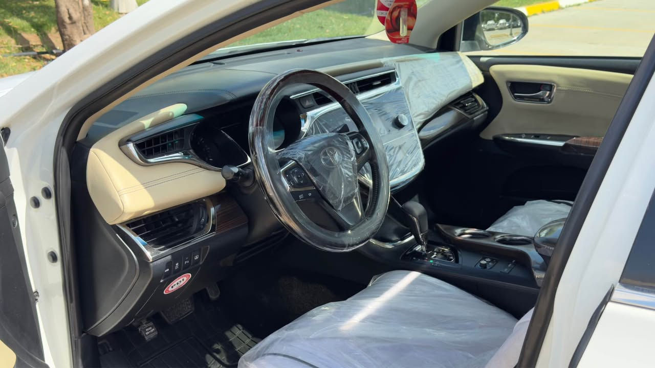 سلام عليكم 
Toyota avalon 2013 limited xaliji
سەیارەکی زۆر خاوێن و جوانە سعری خوار هەموو بازاری بێ سبوغە ٣ جێی گچکەی تەعدیلە نەرمە تەزرەکی هەیە سەنەوی و هەزەو هەموو شتی نوێیە ١٧٠ هەزار کلم حقیقی رۆیشتیە گێر و مەکینە و کارەبای هەمووی بەشەرتە سعری ١٧٨ وەرەقە مەجالەکی زۆر کەمی تێدایە 
*********** واتساب
*********** اسيا

Toyota avalon 2013 limited 
سلام عليكم اخوان تويوتا افلون خليجي للبيع ماكو بهيج نضافة بهاي سعر ١٧٨ ورقة و بي مجال جدن بسيط سيارة بدون صبغ ثلث مكان صغير تعديل و شوية حالوب بي كلش خفيف سيارة كلشي جديد سنوي هزة كل جديد تحويل نفس اليوم سيارة ماشي ١٧٠ الف كلم حقيقي 
مكان سيارة اربيل 
*********** واتساب
*********** اسيا أربيل, العراق
