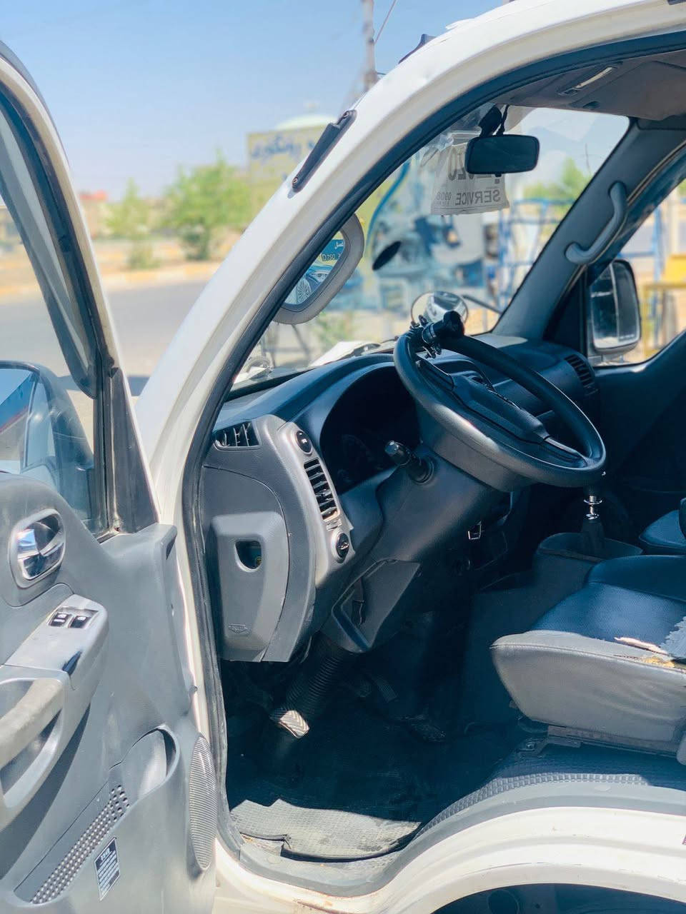 کیا ٤٠٠٠ ادوات
مكان اربيل سيارة ما بيها نقص بس البريك ما بيها شرط مكينة و اكسل و كير.
70 ورقة و بيها مجال لطيبين

***********

***********
