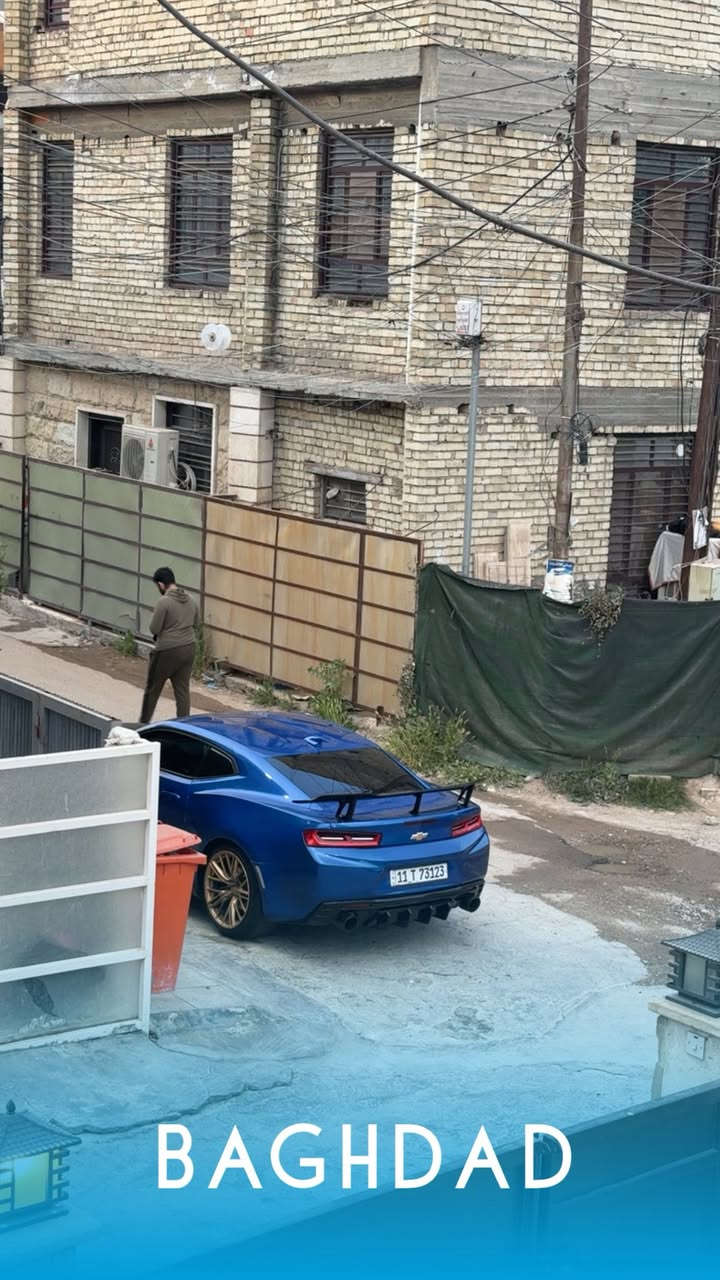 كمارو 2016 للبيع
جديده وتخبل 
 اي نقص مابيها شي واحد فقط 
حادثها فقط باب ايرباك برده فقط وبيها باردين هم 
السياره عليها صوت وكت اوف ومملعوب بل مكينه ابداً سونارها جديد مسوي  
مكانها بغداد العامريه غير متواجد فيس 
***********
سعر 120
