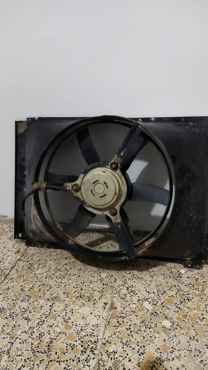 السلام عليكم ادوات احتياط فولكا اصلي للبيع للتفاصيل الاتصال بالرقم ***********
