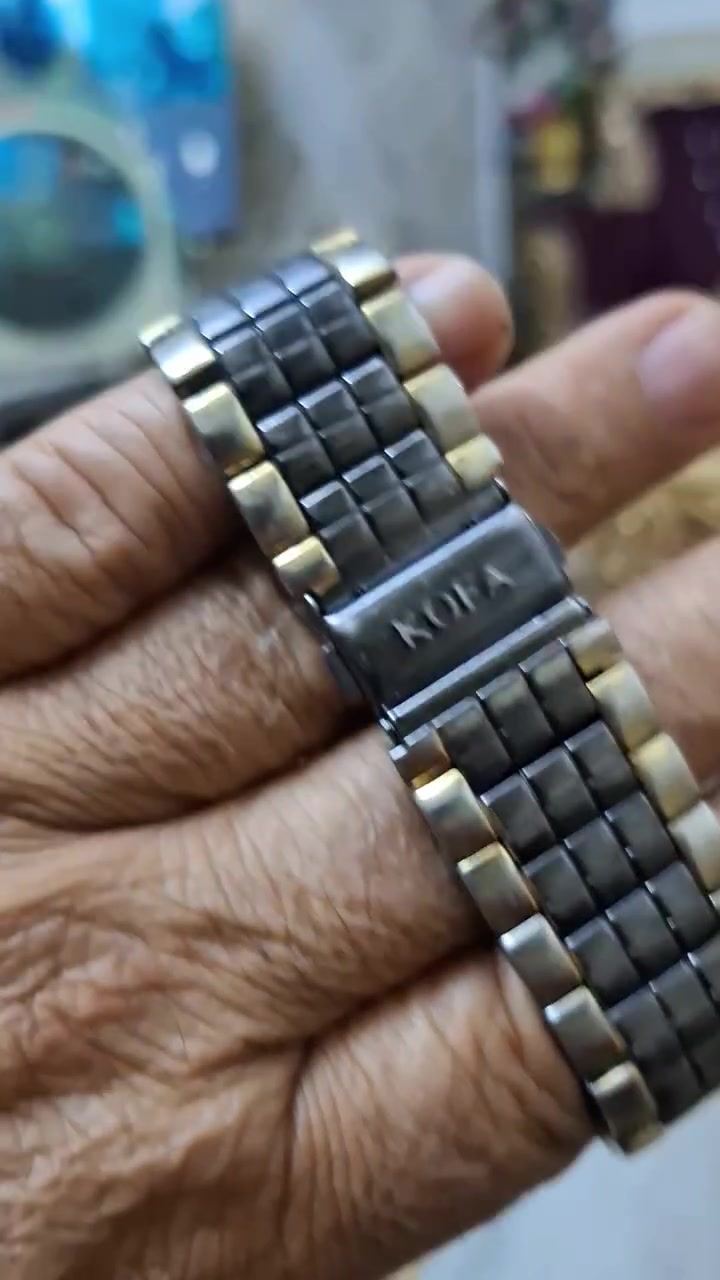 السلام عليكم ورحمة الله وبركاته 
ساعه يابانيه ١٩٩٩


**إذا كنت صاحب هذا الإعلان وتريد حذفه لأي سبب، رجاءا أرسل رسالة إلى الدعم الفني**