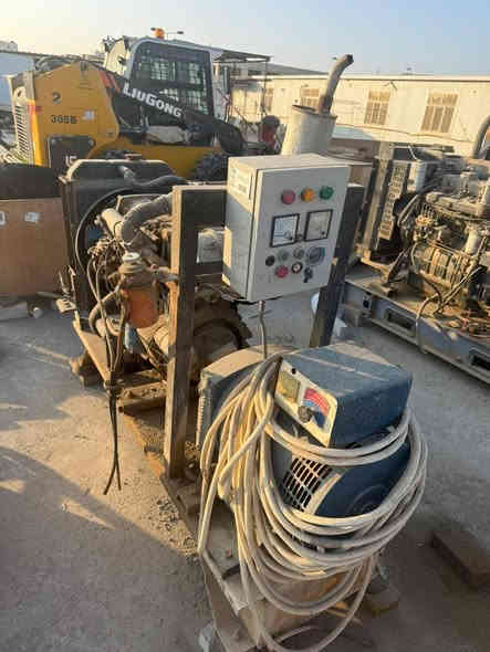 اغراض مستعملة وجديد 
اصباغ مكاتب دريلات مولدات شفل اجهزه كهربائيه
كرفانات وكل شيء بنصف القيمه
للتواصل وتس اب ‎0784 637 0134
