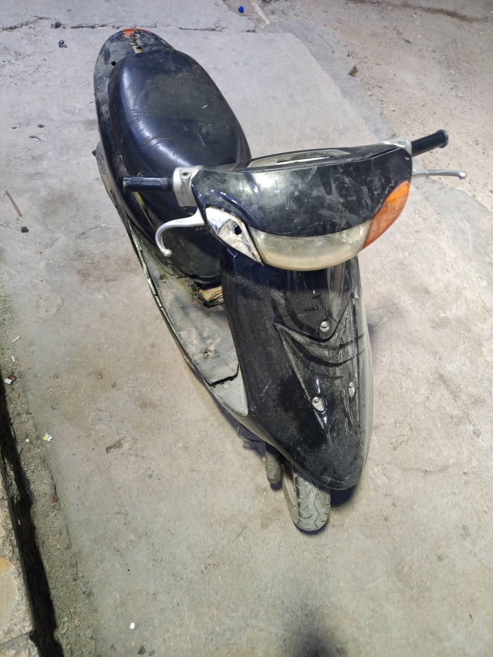 سلام عليكم عصفوريه
طافيه طافيه ابيع ب150
وبيهه مجال رقم ***********
