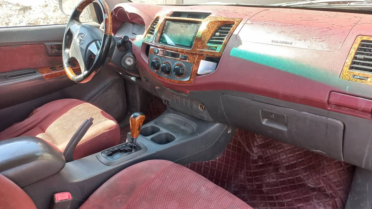 هايلوكس موديل ٢٠١٢ رقم مثنى سنويه ٢٧ وتوماتيك مكان سياره كربلاء المقدسه سعر ١٤٢وبيه مجال بصيط سعودي بيه مكانات صبق ***********بيع مستعجل تصل
