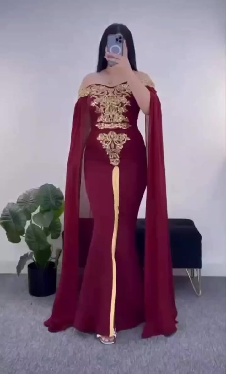 فستان عقد او حنه ، بسعر مناسب ملبوس ساعه وحده بالبيت ، جديد ونظيف ويخصر الجسم ، اللي يفيدها تراسلني خاص


**إذا كنت صاحب هذا الإعلان وتريد حذفه لأي سبب، رجاءا أرسل رسالة إلى الدعم الفني**