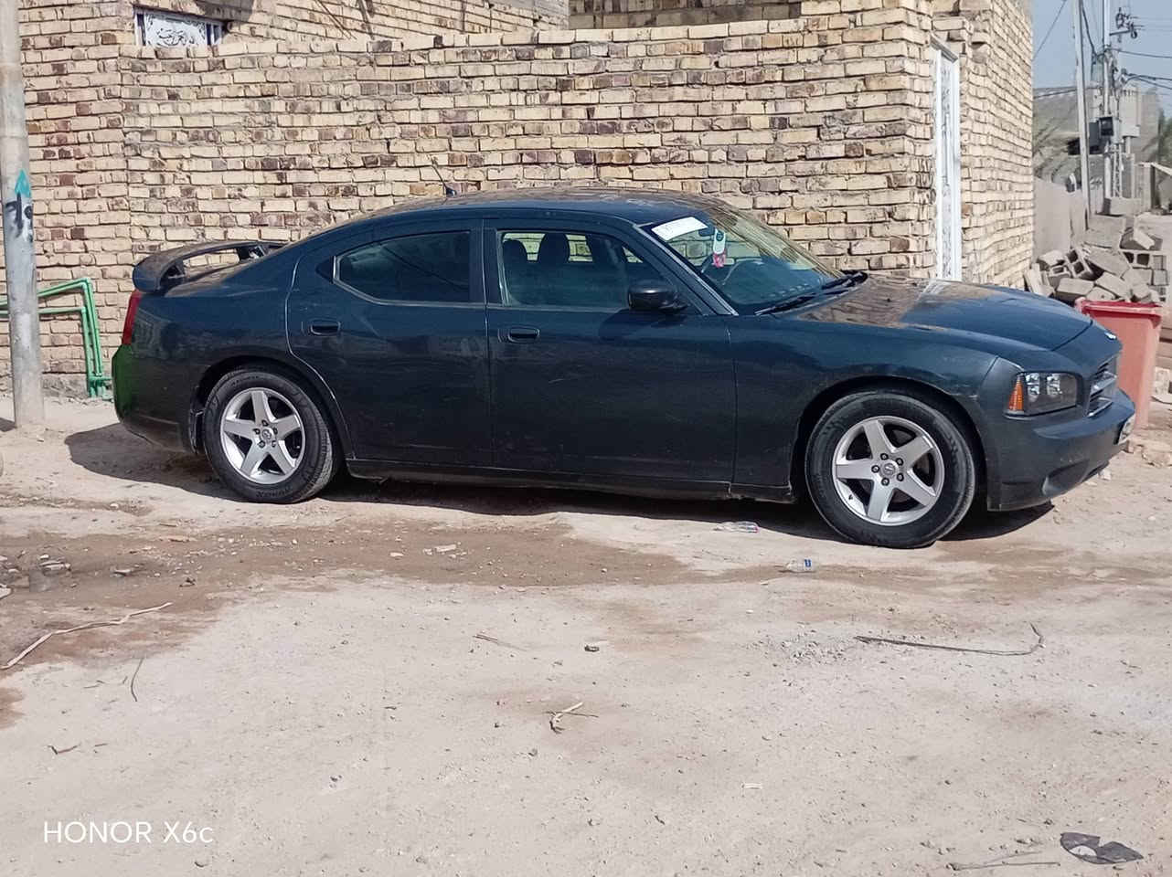 السلام عليكم جارجر 2008 كير مكينه وحداديه وتايرات نضيفات دواخل بلادي سيارة بدون حادث كلين داخله ماعدا شبر بالجاملغ الخلفي صبغ اثر جراد سيارة وارد كندي رقم شمالي اربيل راعيه كردي سيارة ما مشتغله خط فقط من دوام للبيت اداوم بيهه للعمارة ورجع شوكت ماتريد ترايك لايران سيارة عوزه حداديه خلفيه فقط وراعي يطلب 5وراقات باقي عليهه فقط يوكع من سعر السيارة سعرهه 105 ***********8 مكان السيارة ديوانيه
