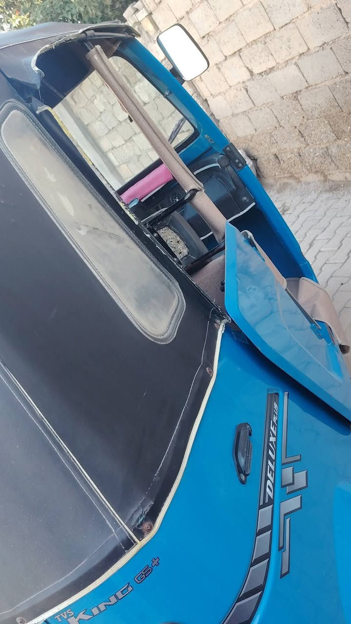 تكتك للبيع موديل 22  رقم انكليزي هزة جديدة بسمي تحويل ثاني يوم TVS بيهة ضربة بل باب والسلف واكف تشتغل هندر ب 7 وبيهة مجال بسيط رقم بغداد  المكان بغداد المحمودية ***********
