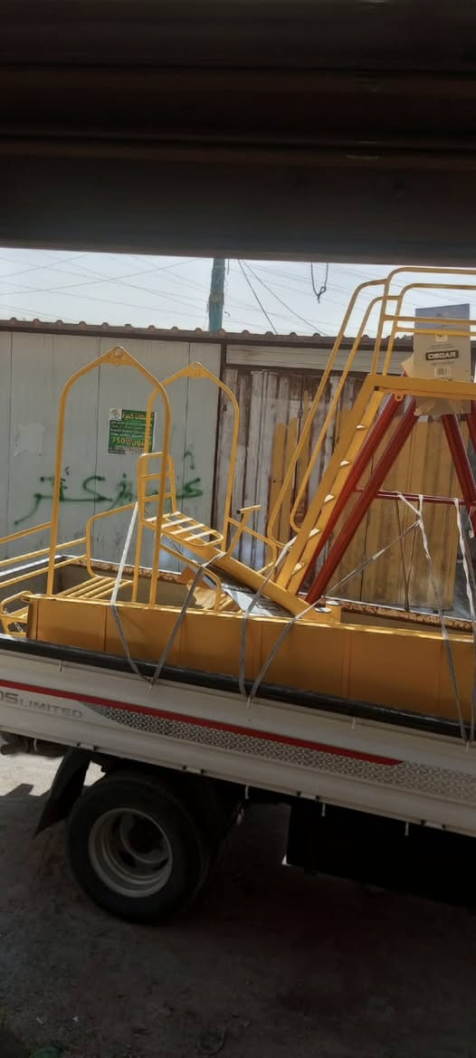 الي استغلوكم بالاسعار غصبآ عليهم نزلو الاسعار 
بس انتبهو العابهم حديد خفيف مو مثلنة ٢ ملم اخبله والله هههههههههههه
‏‪***********‬‏ توصيل مجاني داخل بغداد
