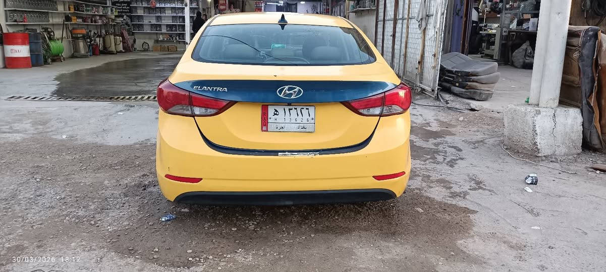 النترا موديل 2015 تكسي
حادث باب خلفي 
ايرباكات سليمه 
محرك 1800
موصفات نص فول 
شاشة
تحكم ستيرن جهتين
تخم تاير جديد 
باتري جديد 
حداديه جديد
تبريد ثلج 

ملاحظة : الكير نمره 3 بي طبه فقط 
ابيع سياره بيه كير 

للاتصال والاستفسار 

***********
