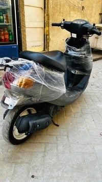 دراجة بطة للبيع نظافة100٪؜ اي شي ما مفتوح او امبدل السعر 550الف وبيهة ...