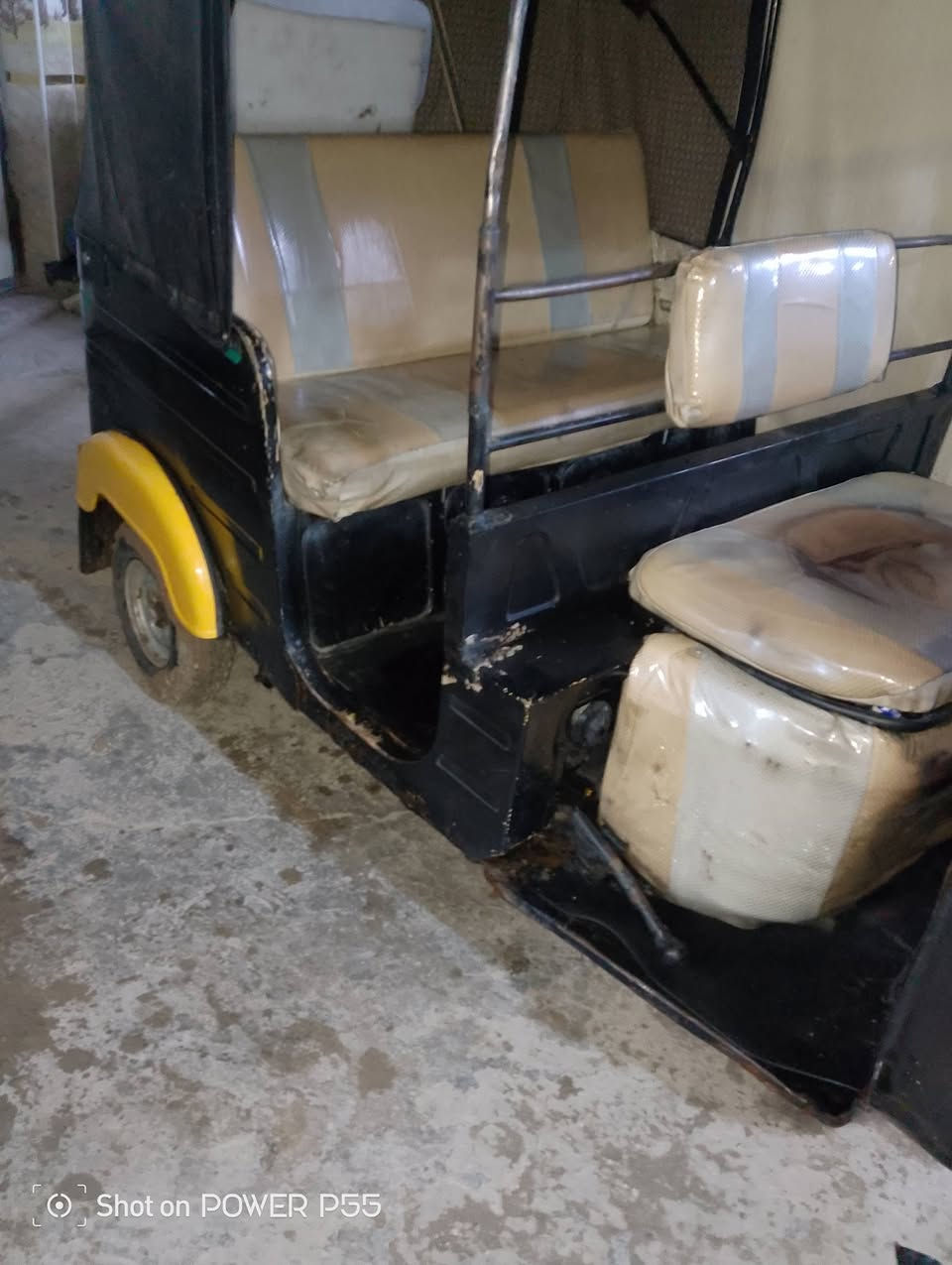 تكتك 16 محدثه بدي ومكينه 20 للبيع
***********
