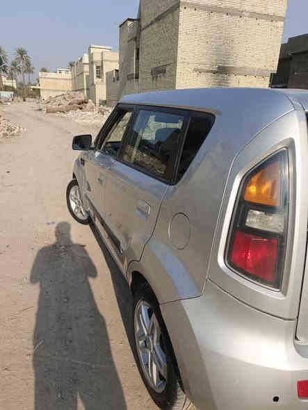 كيا صول ٢٠١٠ وارد امريكي ضربتها جنطة و جاملغ خلفي نفسهن مصلحات بالعراق بيها جاملغ امامي و و شوية من الباب بيها صبغ قطع ابيع حزام رقم انبار باسمي سنوية لل ٢٠٢٩ مكينة كير تبريد صدر كلة نضيف للتستفسار اكثر الاتصال ***********
مكاني بغداد عرضها ٨٢ وبيها مجال بغداد
