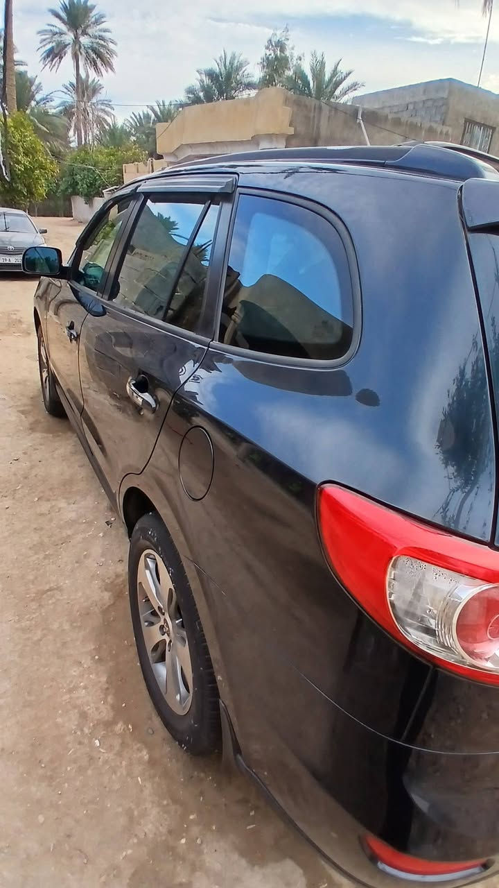 سنتافي. ٢٠١٢. أمريكي بيهه صبغ  جاملغ أمامي فقط بدون داخل مكينه 6 رقم بغداد . ماشيه ٩٨ الف . جاهزه مكينه كير . تدفئه تبريد  السعر.    ١٣٨$  للاتصال   ***********  .  المواصفات  . 
١- فتحه 
٢- جلد 
٣- كشن كهرباء
٤- تدفئه كشنات
٥- سماعات انفنتي
٦ -مانع انزلاق
٧- نظام تزحلق 
٨-نظام ايكو اقتصادي
