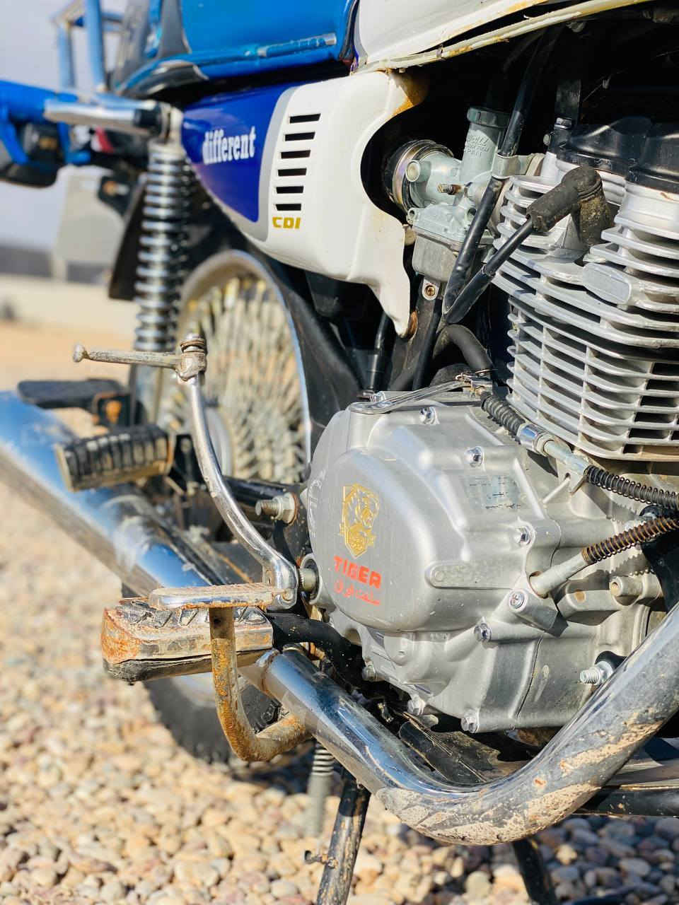 موطور تايكر 20 لونين محرك مامفتوح شرط مستعجل علا بيعتو
كلو شغال مايعوزو برغي السعر 550 وبي مجال حسب جيتك الخاص مفتوح رقم المبايل ***********
