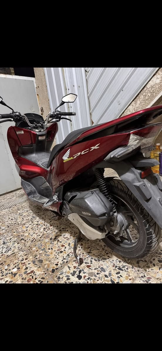 سلام عليكم PCX جيل ثالث ياباني JF
مكفوله كفر ومكينه بلادي شرط المكينه متسمع صوتهة
الون ماروني ✅
ماشيه 49 الف✅
حساس ستان ✅
حساس ازدحام ✅
منفيسهة وياها وكل نقص مابيه الدراجه وابيعلك من باب البيت السعر 17$ وبيهة مجال مكاني الامين الثانيه 
***********.
