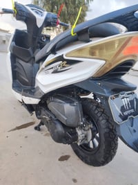 ماكس • مضلع