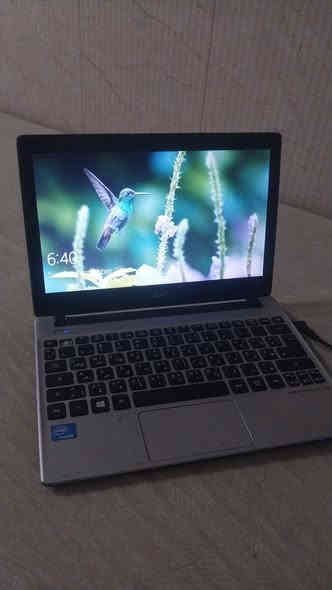 لابتوب حجم وصط acer
بدون شاحنه 

والبطارية صفر يشتغل مباشر على شاحنه
سعر 90 الف 
***********
