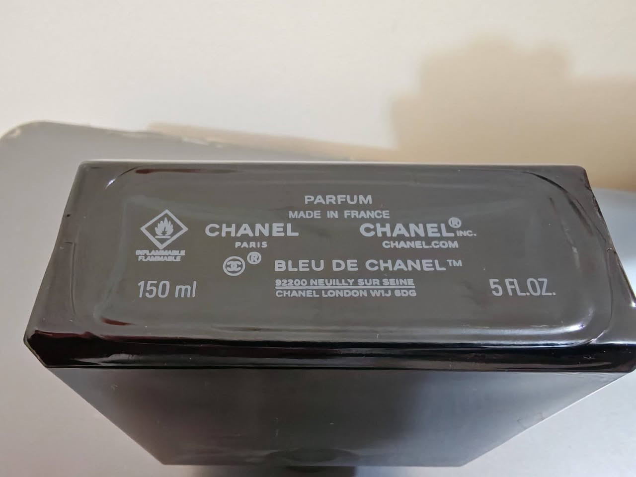 السلام عليكم....
للبيع،عطر بلو شانيل اعلى تركيز (بارفوم) حجم 150مل استخدام مرة واحدة فقط أصلي 100% مآخذة من الشهيرة قبل اسبوع(الوصل بالصور)،مكاني كربلاء *********** متوفر واتساب،(السعر على الخاص)
