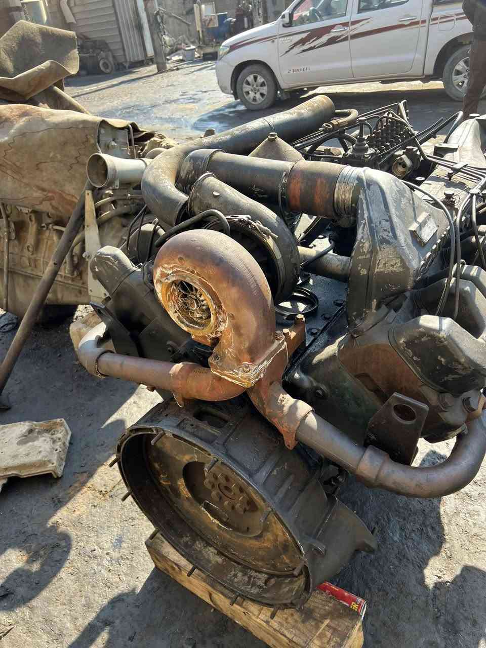 للبيع سكانيا 144/0/15
كرنك 10 ب 20 شغاله كلشي مابيها سوبر جديد بم ونوزل جديد مكينه بيها تخم مهله اصلي سعرها 20  وبيه مجال ***********
