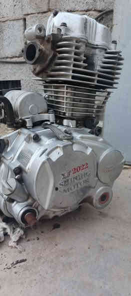 السلام عليكم مكينة للبيع مديل ٢٢بدلتهة نص مكينة مديل ٢٤ يعني الشرجة للبيع سعر ١٥٠وبيهة مكينة نضيفة و مكفولة من كل عطل مجال مكاني كربلاء طويريج السياحي وهاذة رقمي*********** وخاص متواجد
