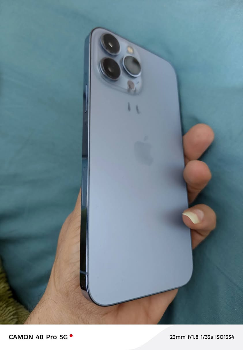 السلام عليكم 13 برو ماكس مكفول من كلشي الذاكره 256 البطارية 94 مثل ماموضح بالصور بي بس هاي الضرر مو كسر شخط السعر 650 بدون ملحقات بيع مستعجل ***********مكاني بابل
