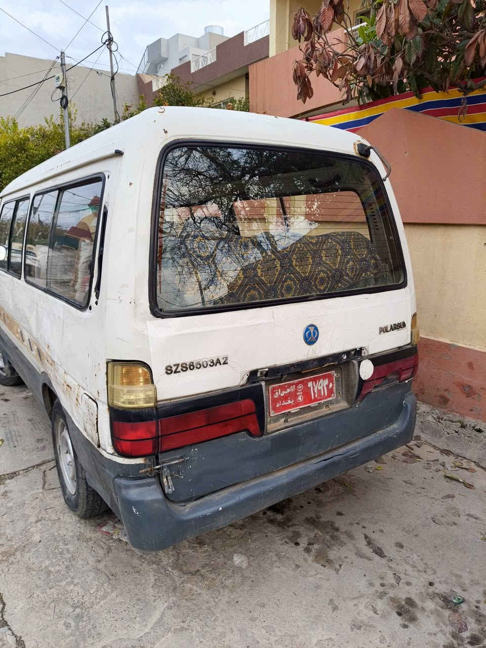 السلام عليكم 
كيا 14 راكب صيني موديل 2008 صاحبها الشرعي ابغداد عنوانه موجود فقط مرابط مكينة كير اكسل نظيف تايرات 4 طخم نظيف باتري نظيف السعر 16 ورقة مكاني موصل للاتصال : ***********
