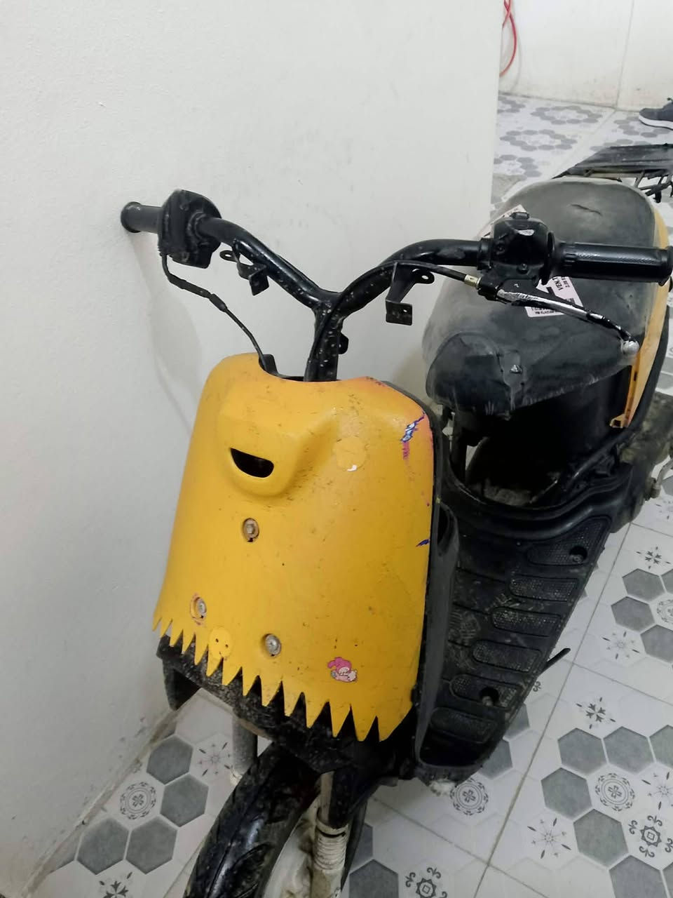 السلام عليكم مطور لبيع متروك ***********
