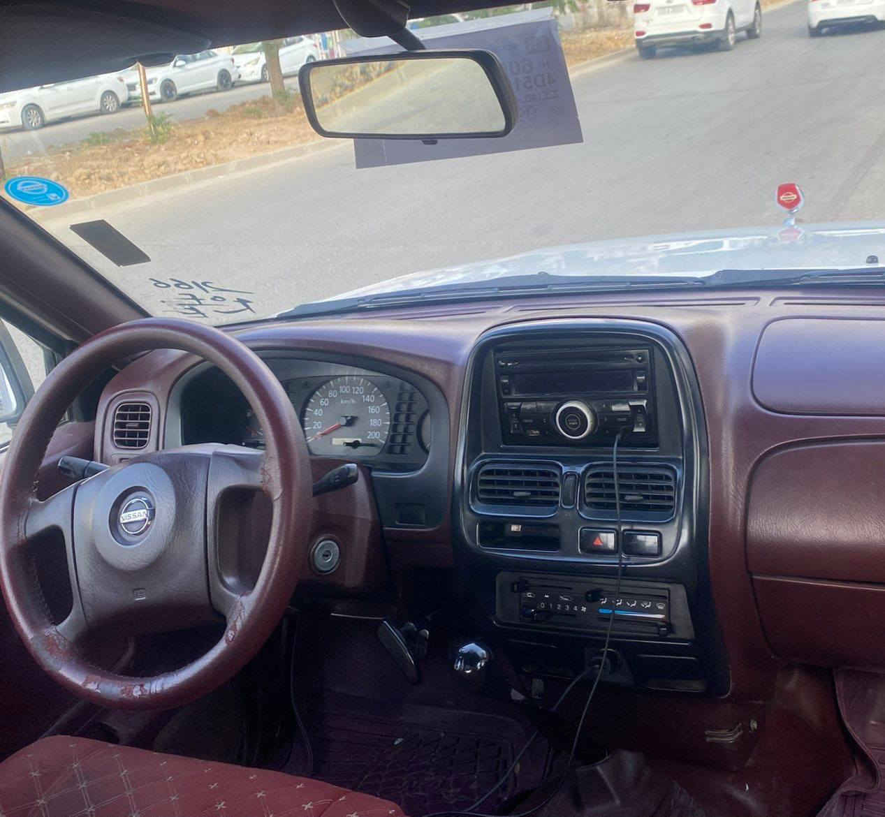 نیسان پیکاب  2007
ناو سور 
تەنها درگای عەرهبانەکەی
 بۆیاخە کەمێک ساردی هەیە
 چەند پەڵەیەکی بچوکە

سعر لە کۆمێنت داوابکە ڕاستەخۆ بۆت دیت 📩 

سەیارەکە زۆر جوان ماوەتەوە 
 بەناوی خۆمانەوەیە سەنەوی بەسەر نەچووە

ژمارەی خاوەنی 
***********
***********
وەتسئاپ
