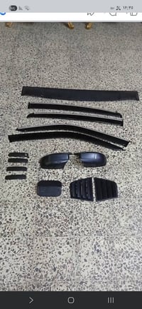 شباب هذن الغراض اشتريتهن وماشديتهن ابيعهن شلع حلل واخذ  العنوان :بغداد...