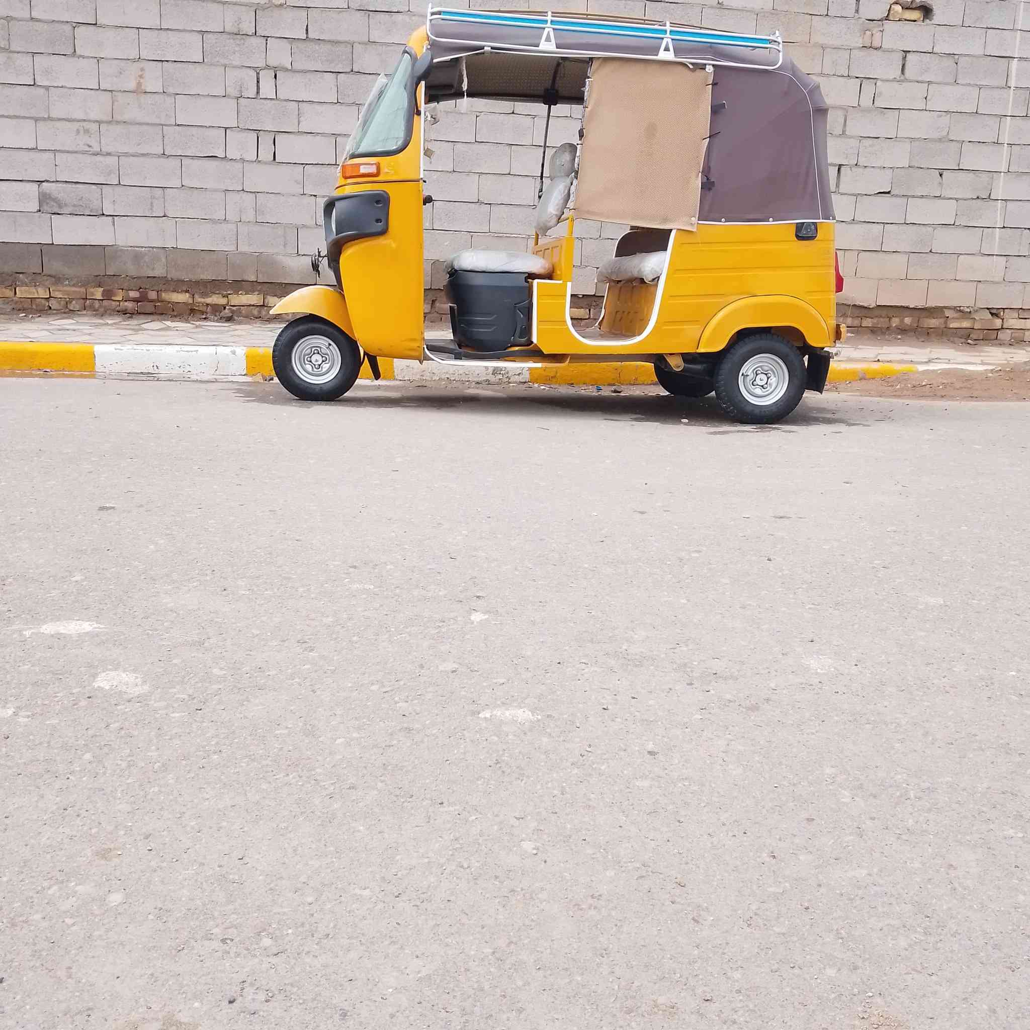 السلام عليكم تكتك للبيع تكتك 20 كفاله عامه قشره ومكينه وكلها شاكر السعر 6 
سعر ست ملايين


**إذا كنت صاحب هذا الإعلان وتريد حذفه لأي سبب، رجاءا أرسل رسالة إلى الدعم الفني**