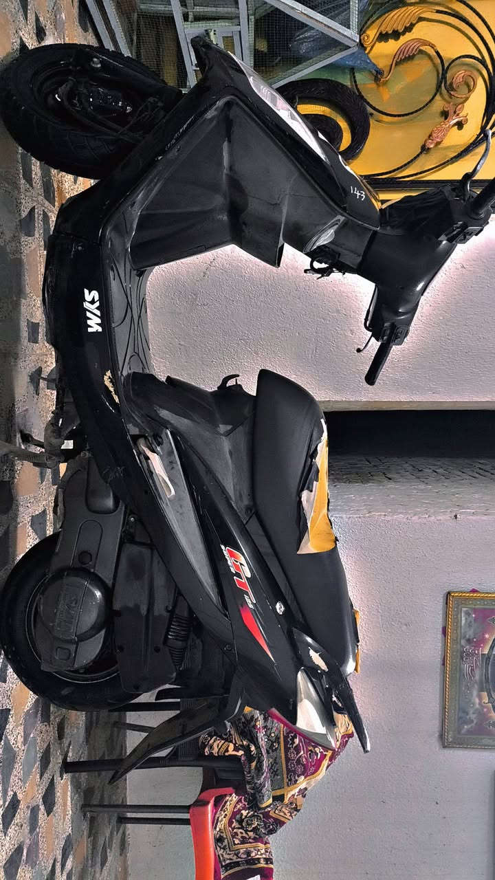 دراجة سيام 140 نوزل نضافة خير من الله معدل +شلعه اقتصادية ما تصرف بانزين دراجة خير من الله شغل واطلع ما توكفك بالشارع نقصها بس الدشبول واكف والكشن مكاني بغداد الحسينيه مال الراشدية الرقم ***********
