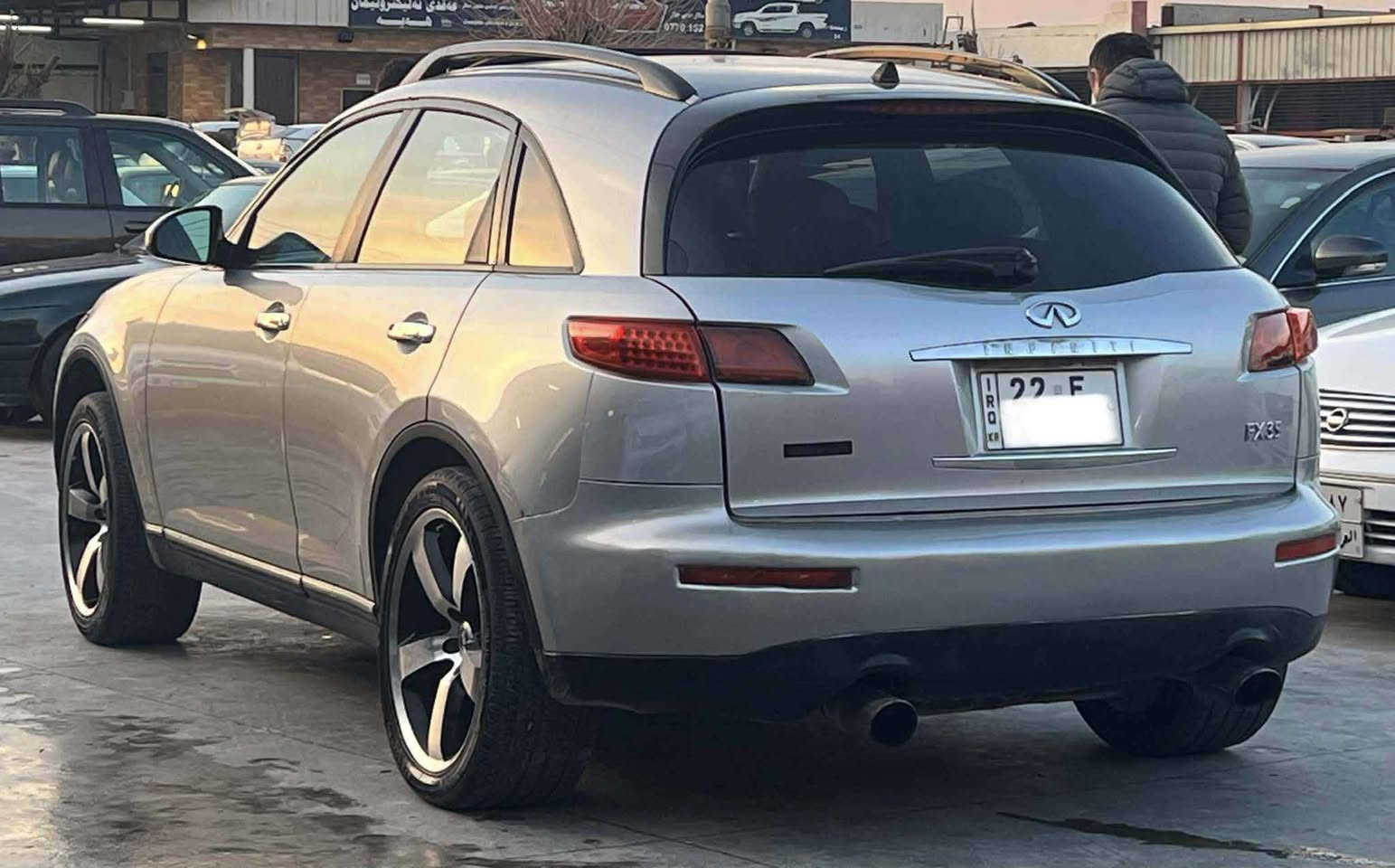 ئینفنیتی 2005 FX35
4پارچەی بێ لێدان
فول مواسفات 
سلایت و کوشن جلد
سەنەوی تازەیە غرامات 3وەرەقەی لسەرە
78$وەرەقەو معاملە گۆرینەوەش دەکەم 
*********** Singapore
