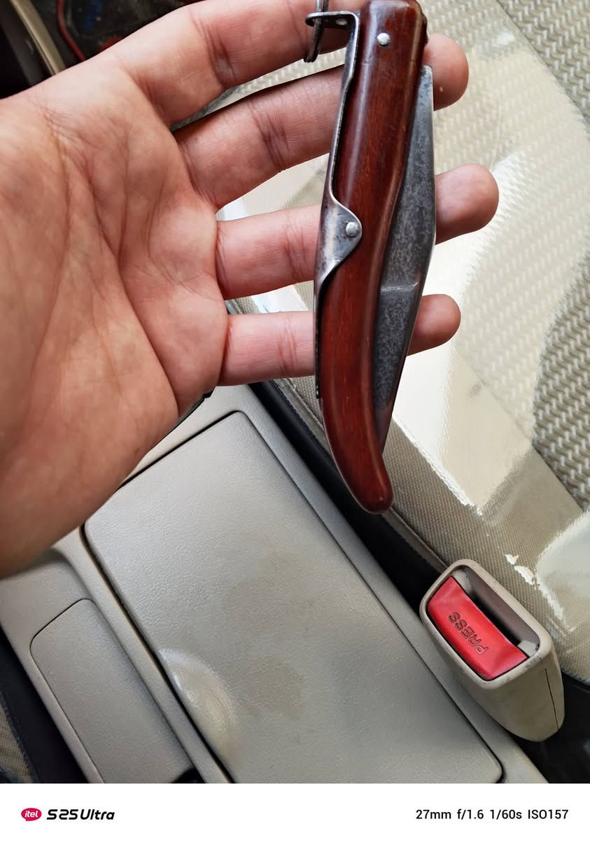 اوكابي الماني قديم اصدار نادر بمسامير نجمه ***********
