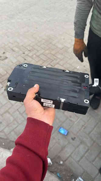 اي شخص يحتاج بطارية ١٢ فولت اني حاضر سعر البطارية ١٣٥ الف
حله
 *********** واتساب
