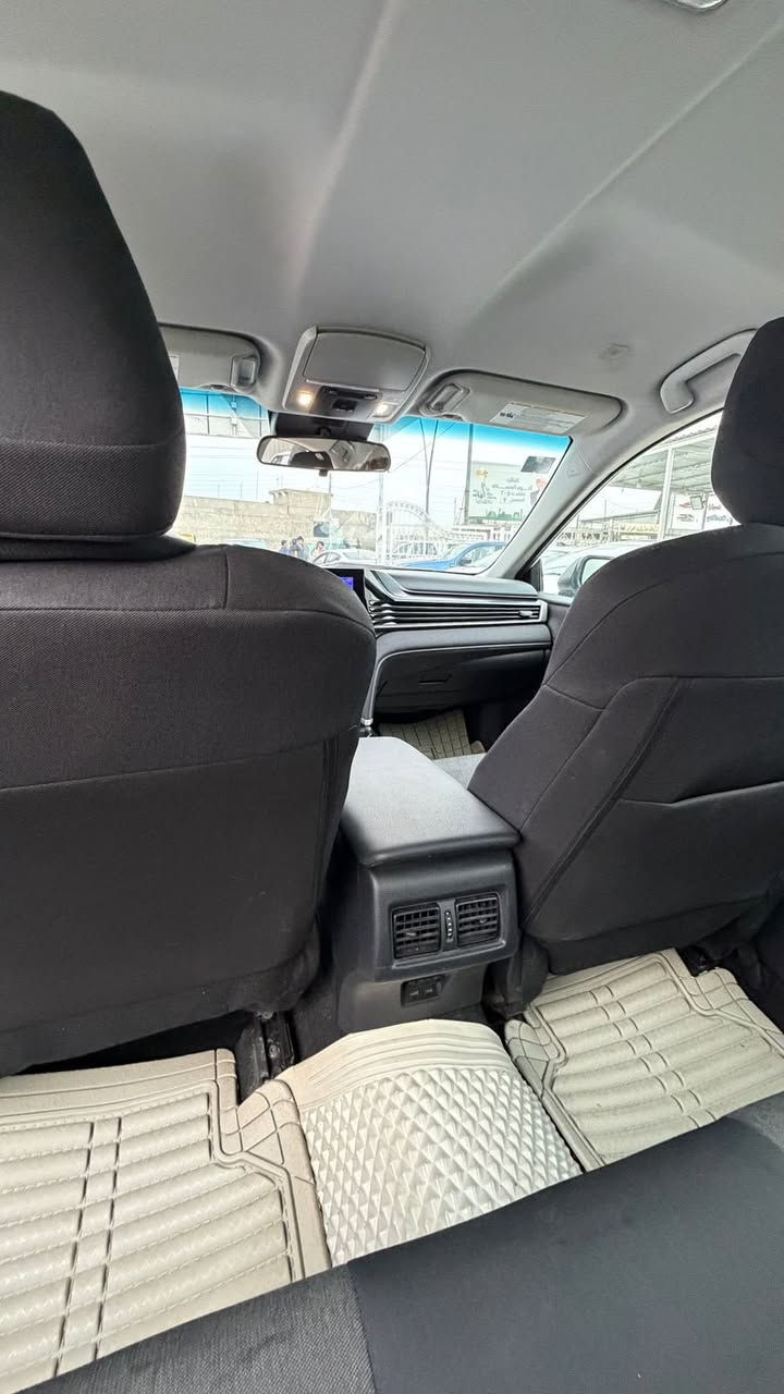 السلام كامري 2025 للبيع باسمي تحويل ثاني يوم الضرر 3 قطع من امريكيه مواصفات Le رقم بغداد جديده السياره 
هايبرد وبانزين ماشية 40 km  العنوان الانبار الرمادي 

لاستفسار *********** السعر 215 وبيه مجال
